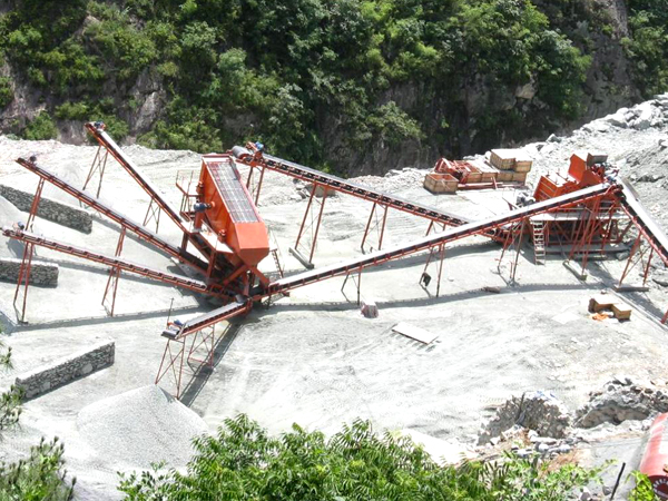 沙粒石可以制砂嗎？時產(chǎn)100噸的移動制砂機有嗎